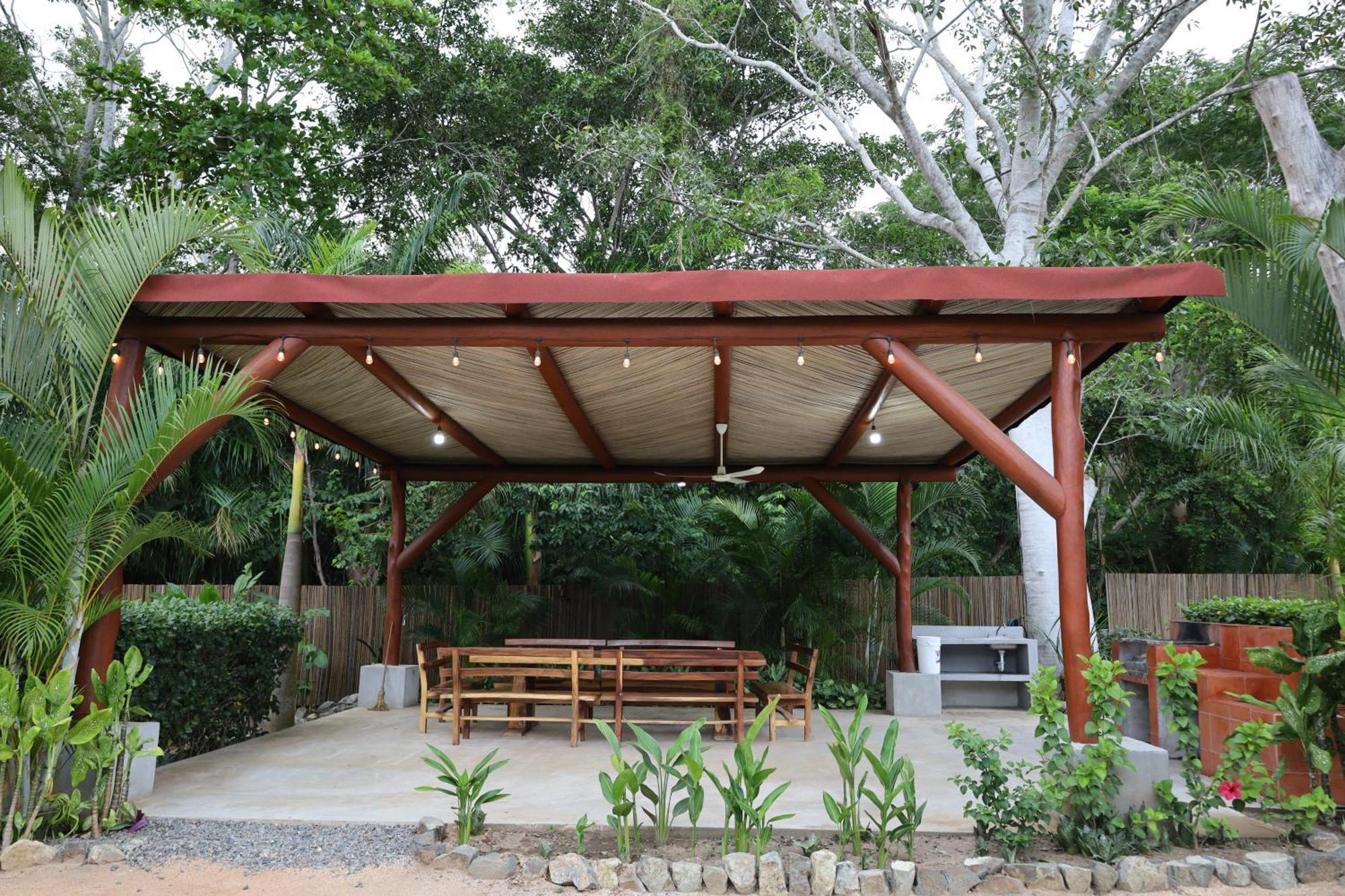 Aparthotel Solez Zihuatanejo Exterior foto