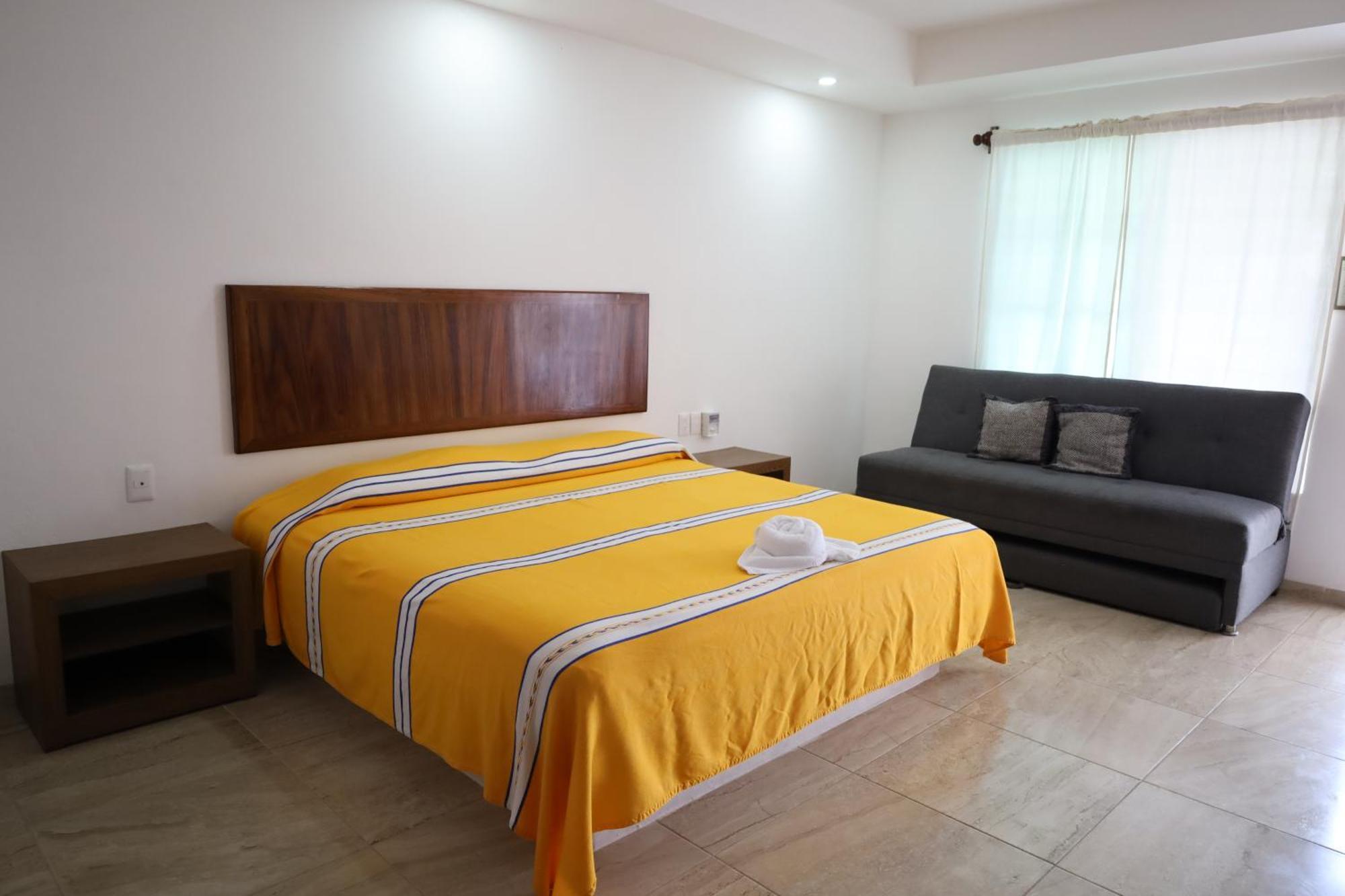 Aparthotel Solez Zihuatanejo Exterior foto