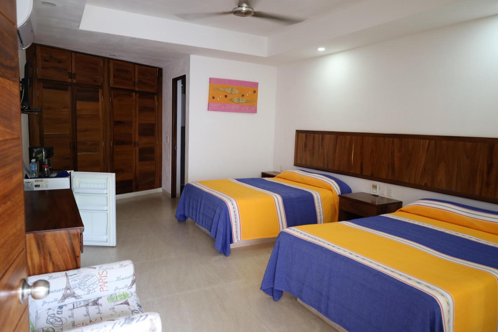 Aparthotel Solez Zihuatanejo Exterior foto
